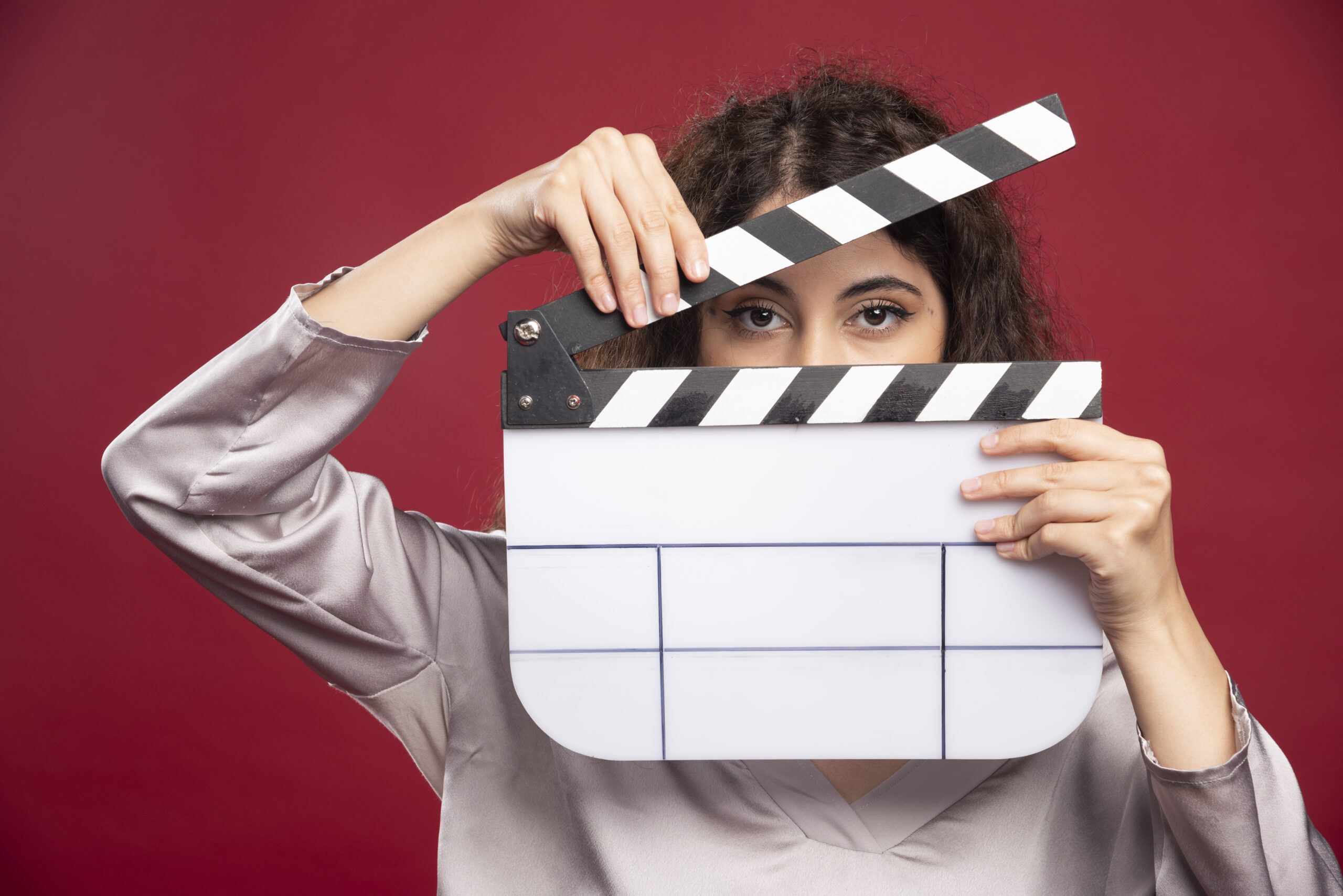 Kalau Kamu Suka Nonton, Ini Mungkin Awal Karier di Industri Film!