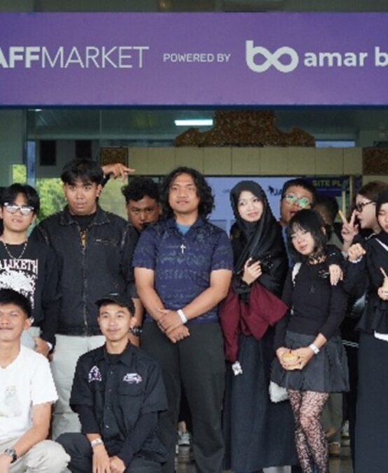 Program Studi S1 Film dan Animasi Kunjungan ke Acara JAFF Market 2025 di JEC Yogyakarta.